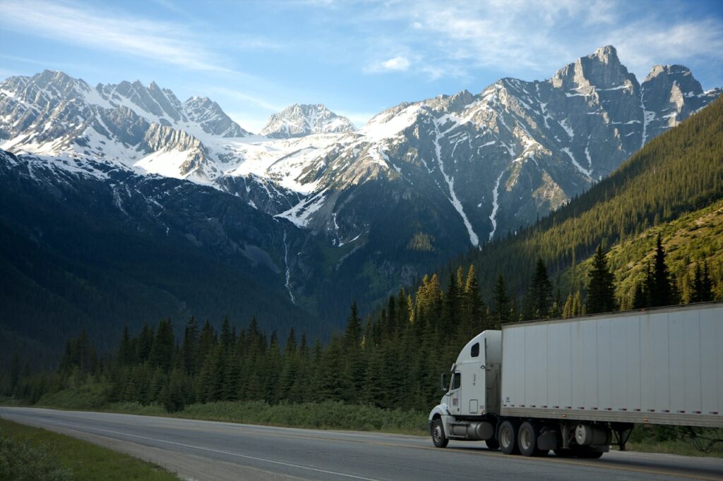 DRiFT Truckline- Trucking in Ontario